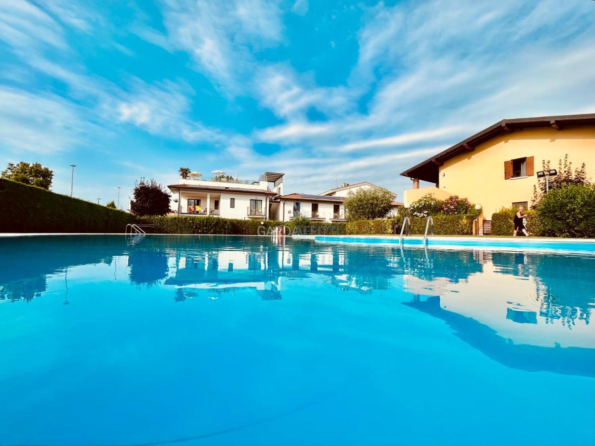 Artemide Apartment - A Soli 150M Dal Lago Di Garda ซีร์มิโอเน ภายนอก รูปภาพ