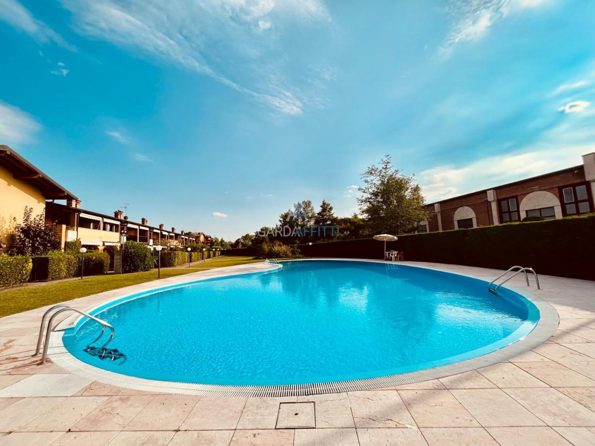 Artemide Apartment - A Soli 150M Dal Lago Di Garda ซีร์มิโอเน ภายนอก รูปภาพ