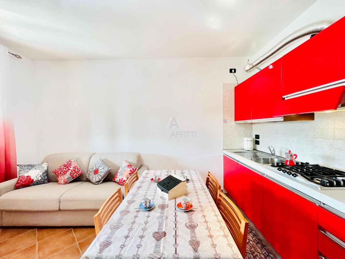 Artemide Apartment - A Soli 150M Dal Lago Di Garda ซีร์มิโอเน ภายนอก รูปภาพ