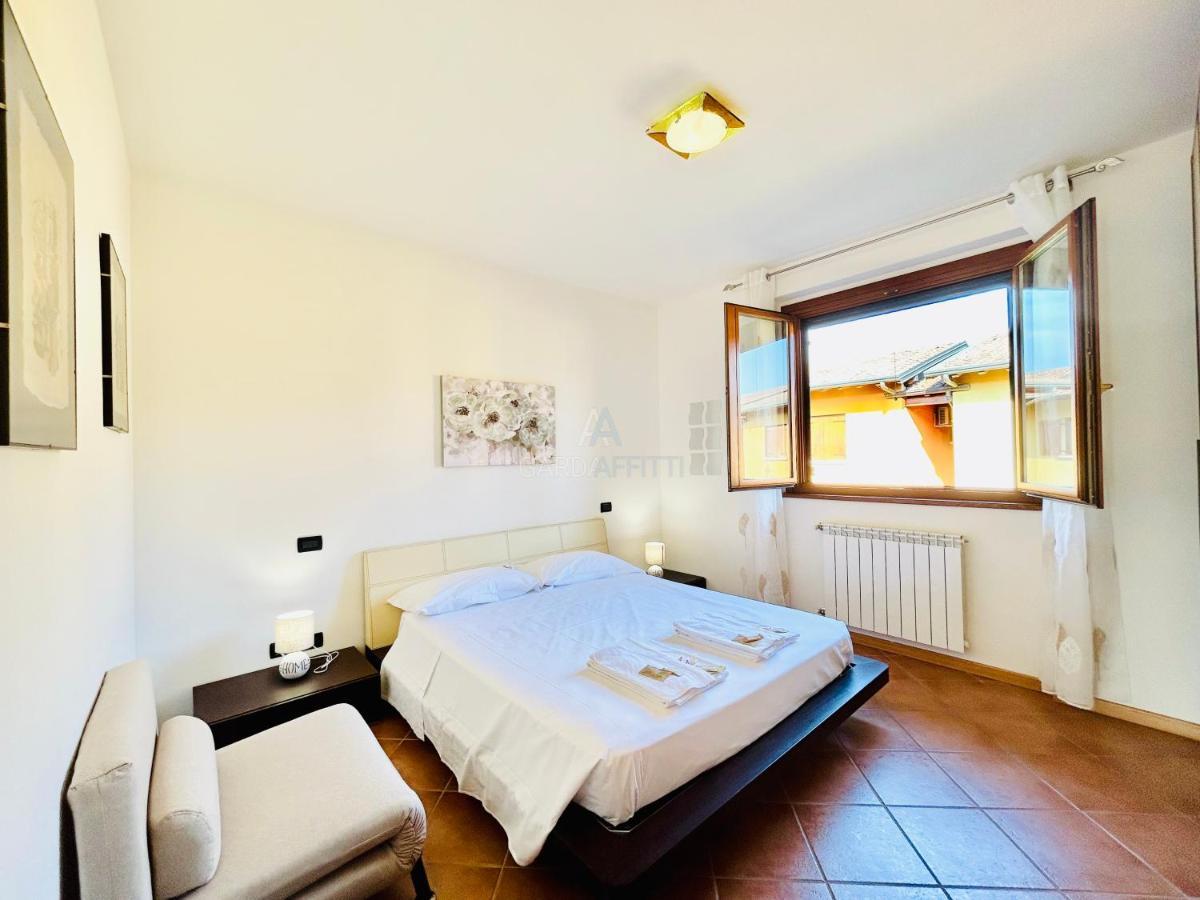 Artemide Apartment - A Soli 150M Dal Lago Di Garda ซีร์มิโอเน ภายนอก รูปภาพ