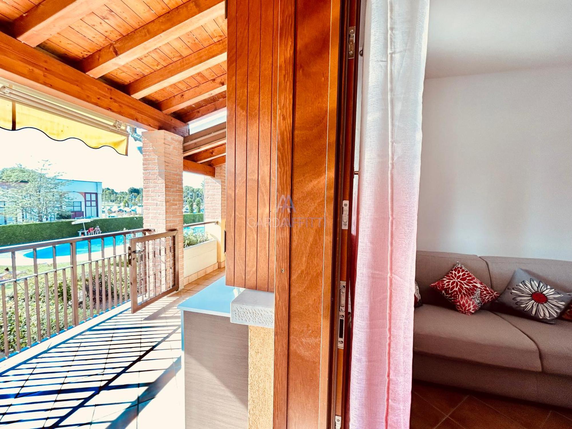 Artemide Apartment - A Soli 150M Dal Lago Di Garda ซีร์มิโอเน ภายนอก รูปภาพ