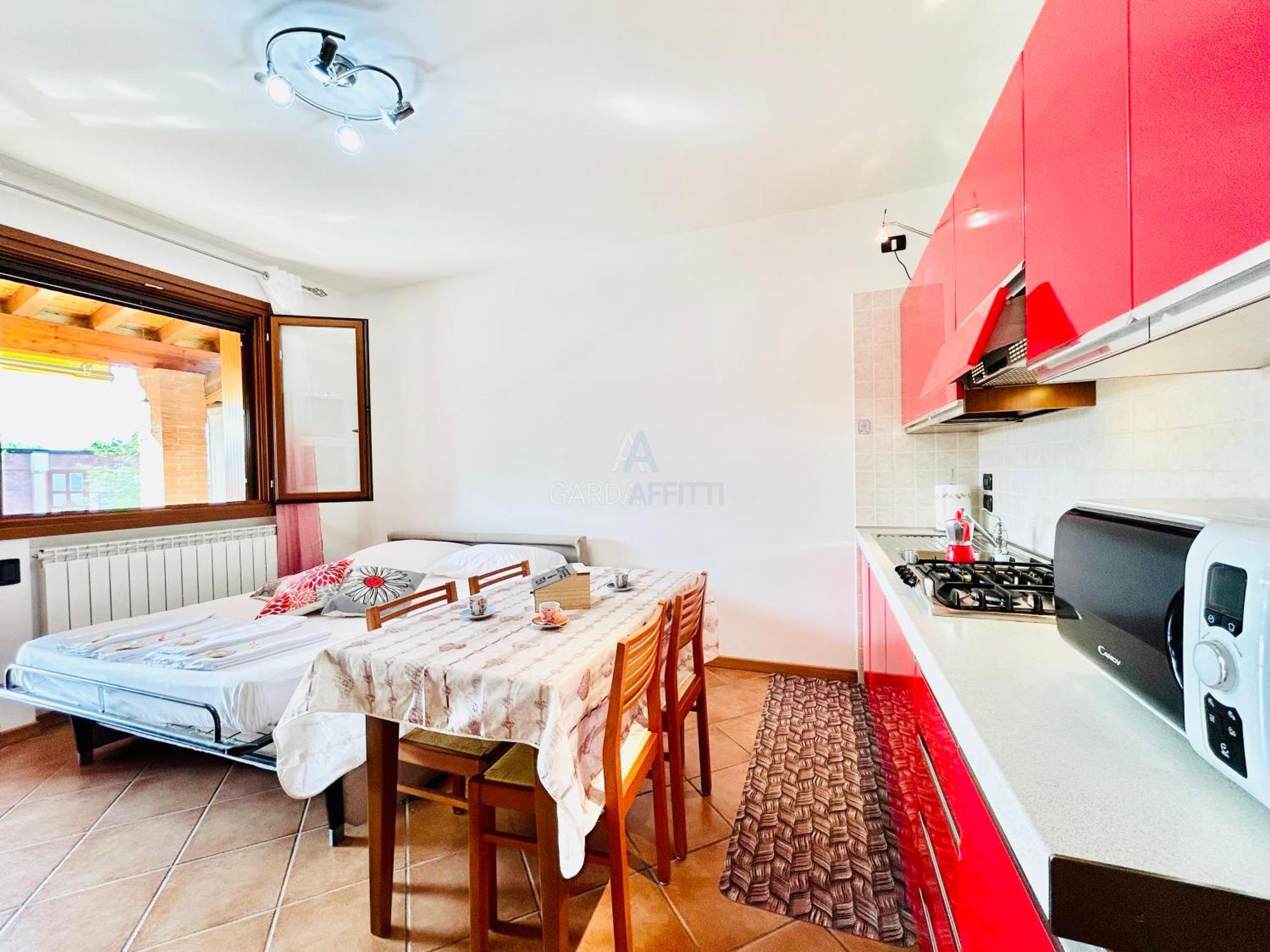Artemide Apartment - A Soli 150M Dal Lago Di Garda ซีร์มิโอเน ภายนอก รูปภาพ
