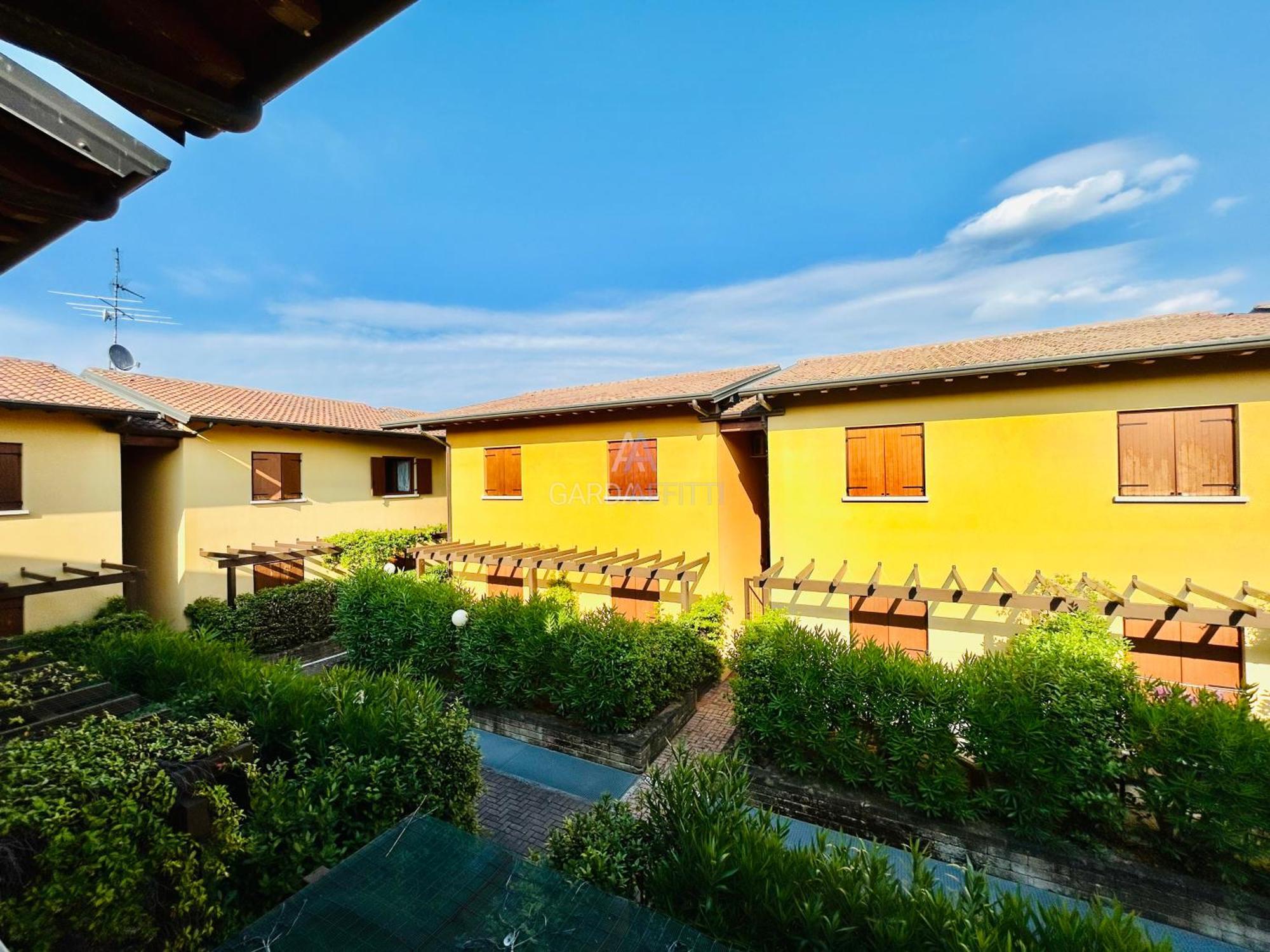 Artemide Apartment - A Soli 150M Dal Lago Di Garda ซีร์มิโอเน ภายนอก รูปภาพ